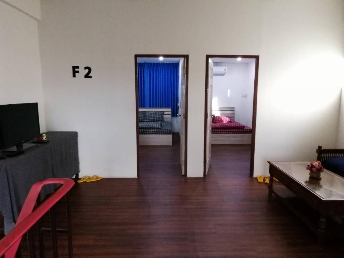 Happy Home Hostel Бангкок Экстерьер фото